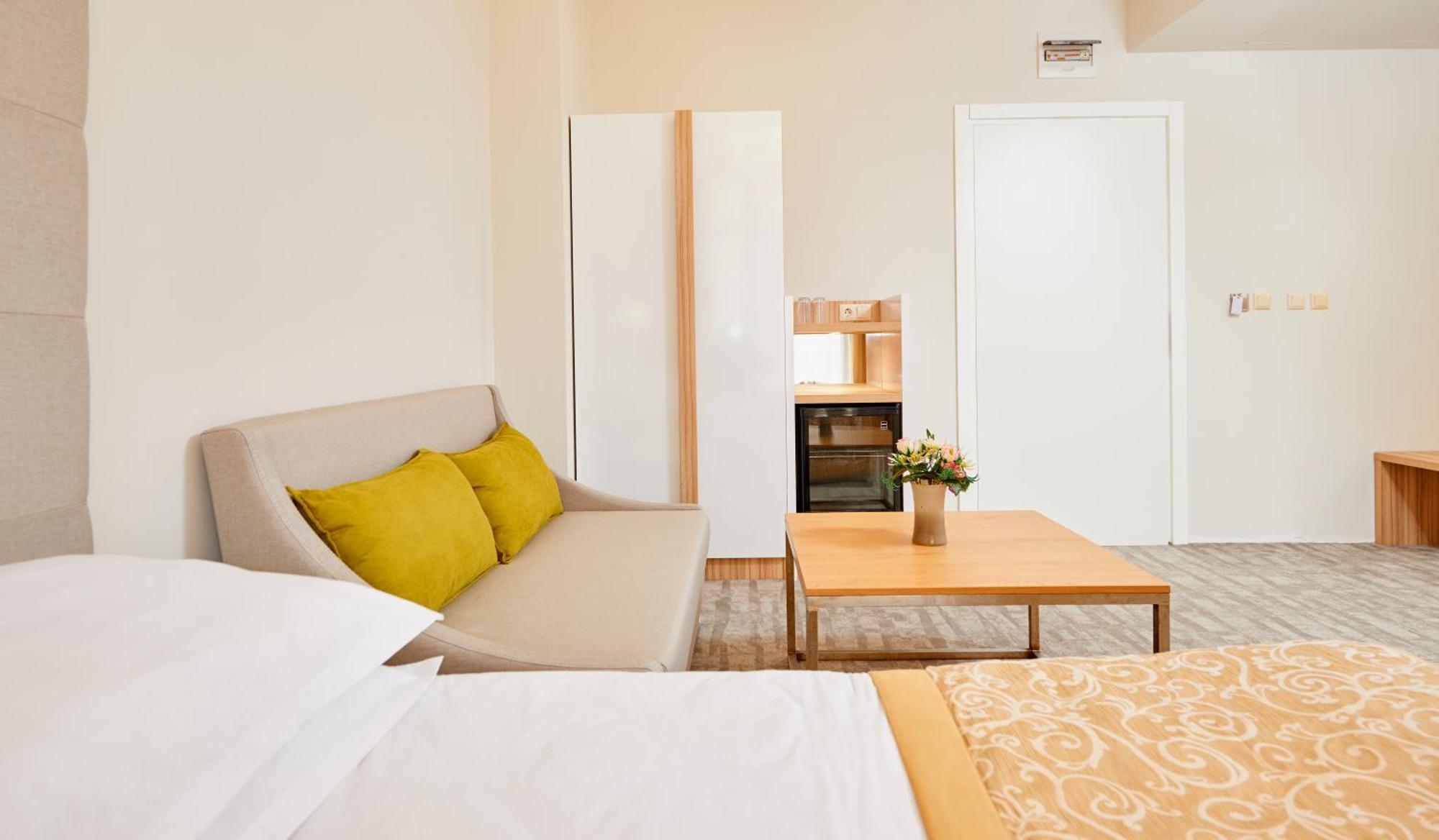 Laguna Park & Aqua Club 4*